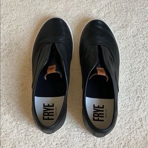 Frye Maya leather Slip-on Black